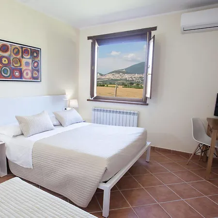 Ξενοδοχείο Assisium 4*